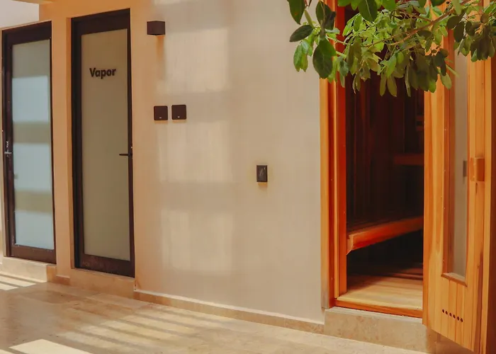 Сasa de vacaciones 1st Flr Chic Jungle 1br Priv Pool Steam & Gym *