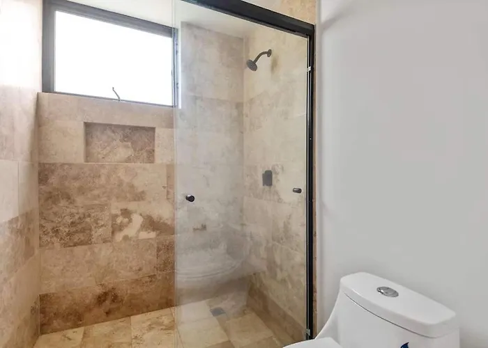 1st Flr Chic Jungle 1br Priv Pool Steam & Gym